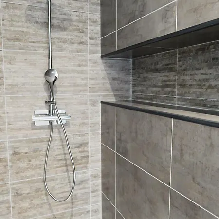 D'hotes Doux Brazil Bed & Breakfast *